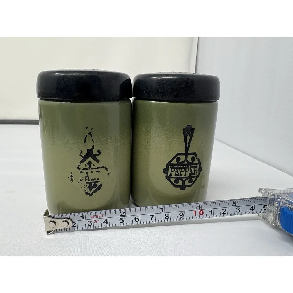 Vintage West Bend Salt &‎ Pepper Shakers Mid Century Modern Olive Green  4